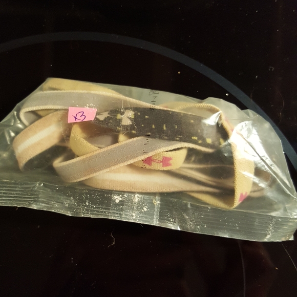 x3 Under Armour Hair bands sold on title - Picture 2 of 2